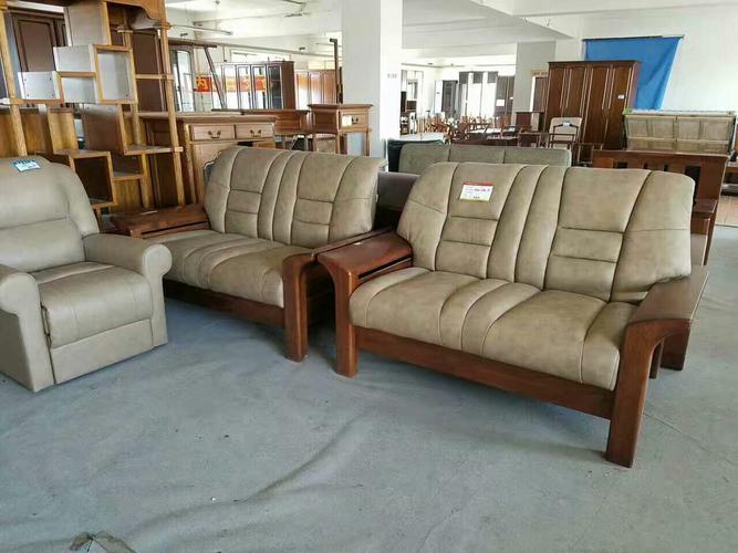 華鶴家具廠(chǎng)家清倉(cāng)直供，品質(zhì)家居不見(jiàn)不散